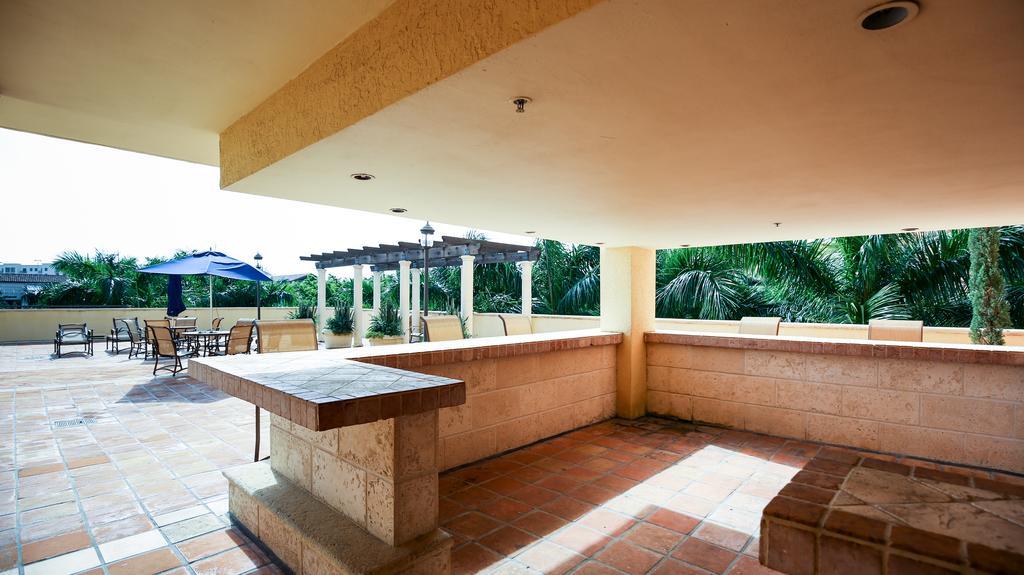 Pelicanstay In Coral Gables Miami Екстериор снимка