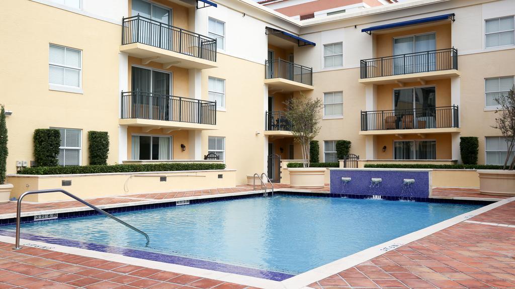 Pelicanstay In Coral Gables Miami Екстериор снимка