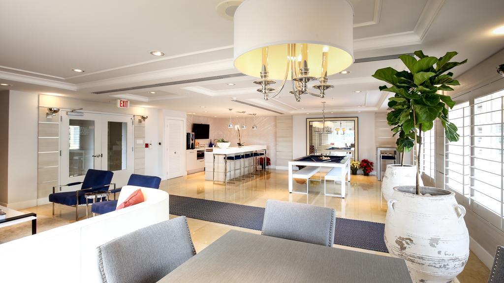 Pelicanstay In Coral Gables Miami Екстериор снимка