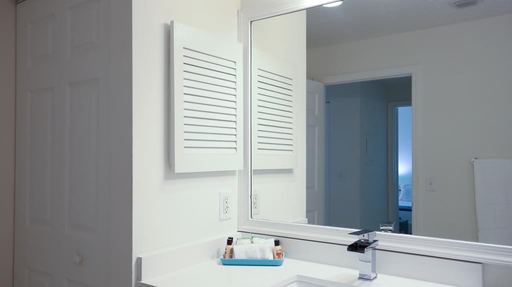 Pelicanstay In Coral Gables Miami Екстериор снимка