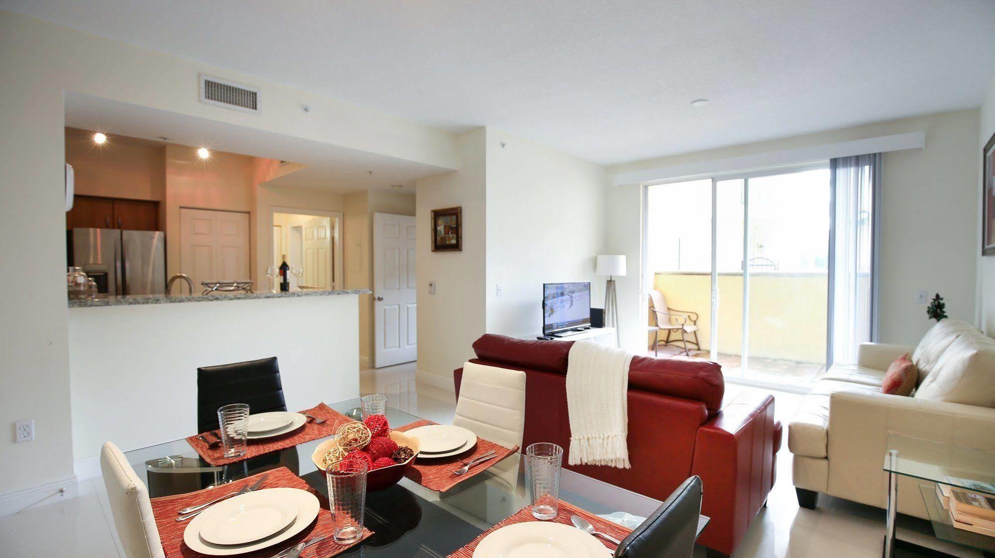 Pelicanstay In Coral Gables Miami Екстериор снимка