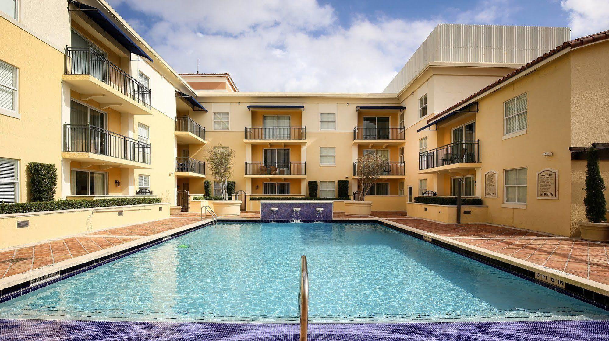 Pelicanstay In Coral Gables Miami Екстериор снимка